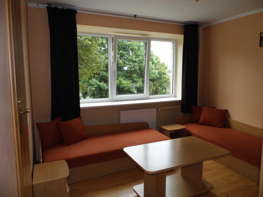 Telsiu Hotel Telšiai Habitación foto